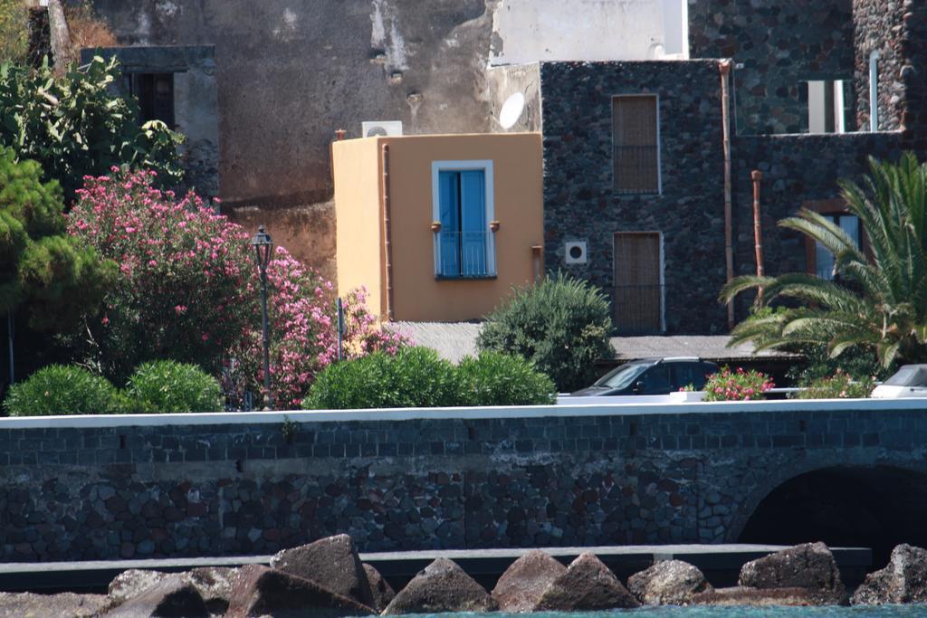 Villa La Casa di Via Lungomare Santa Marina Salina Esterno foto