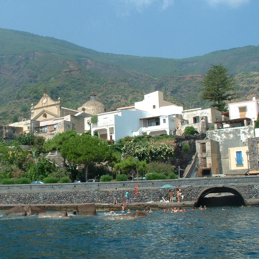 Villa La Casa di Via Lungomare Santa Marina Salina Camera foto
